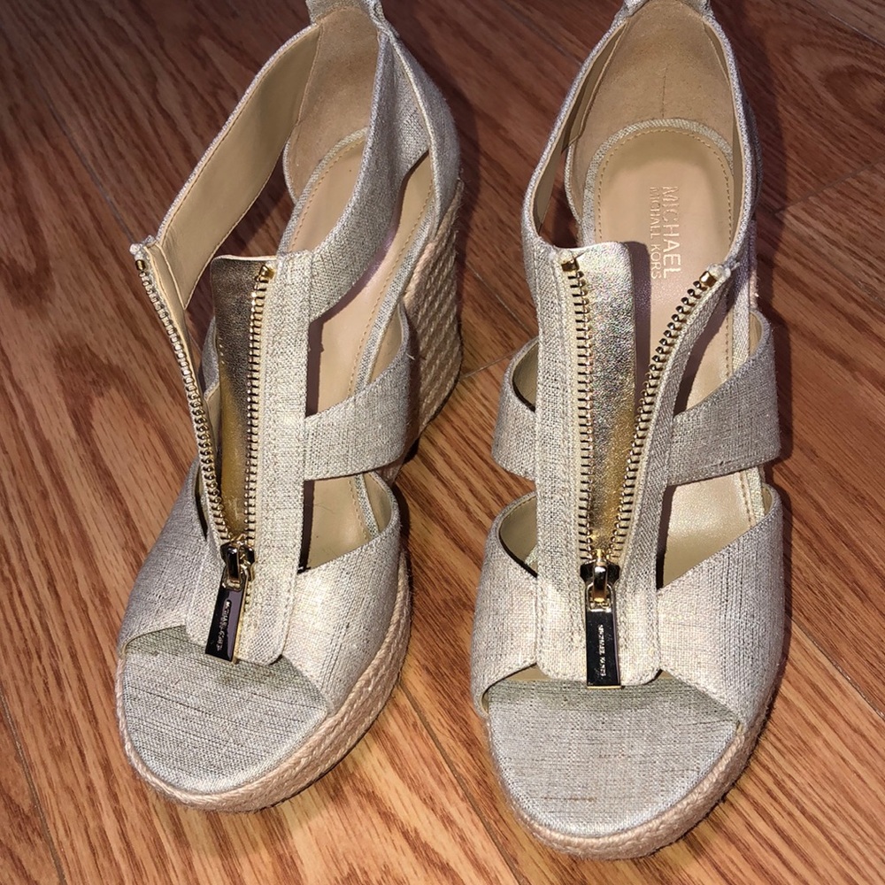 Michael Kors Berkley women’s shoe size 7.5